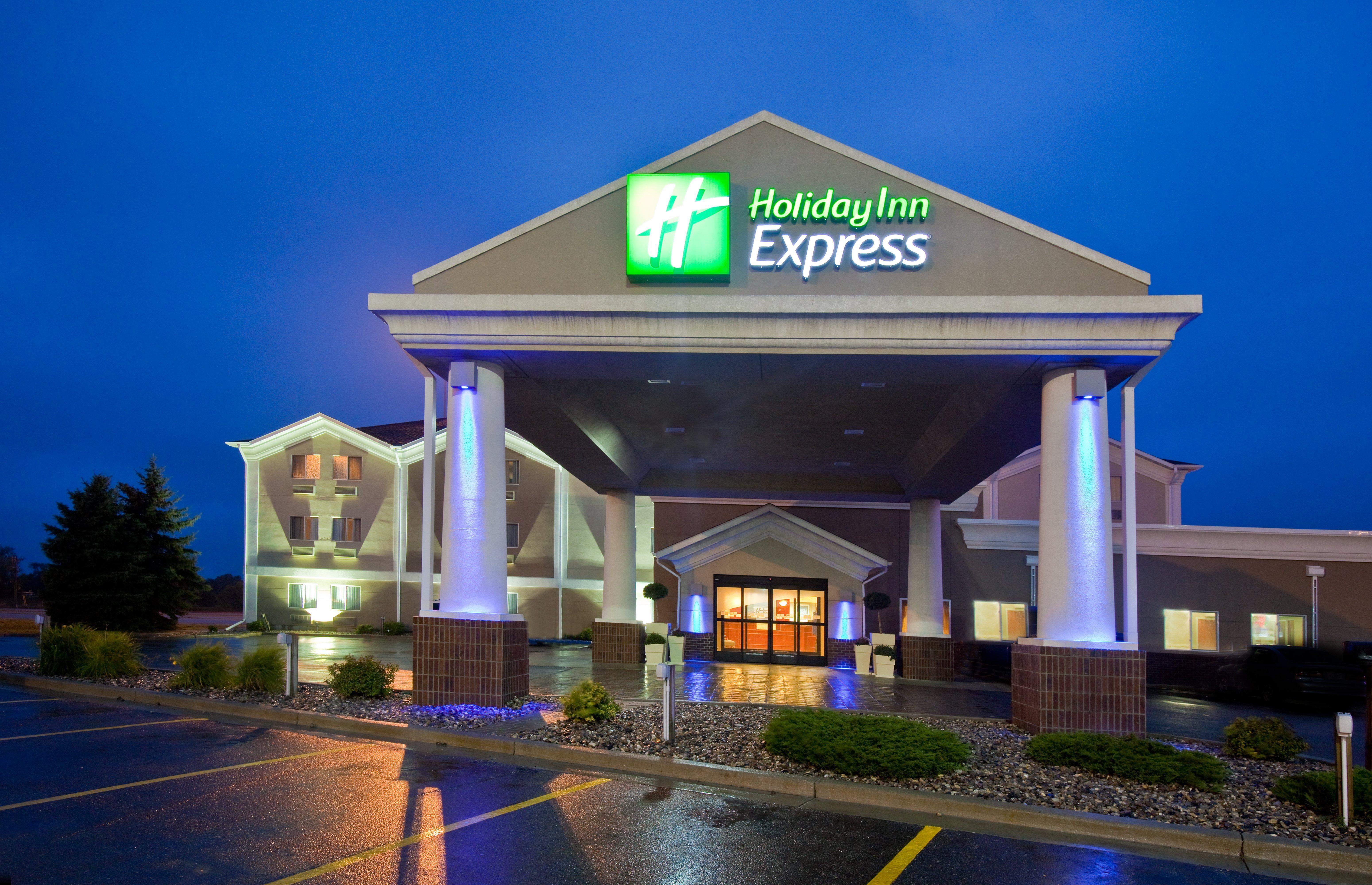 Holiday Inn Express Jamestown By Ihg Bagian luar foto
