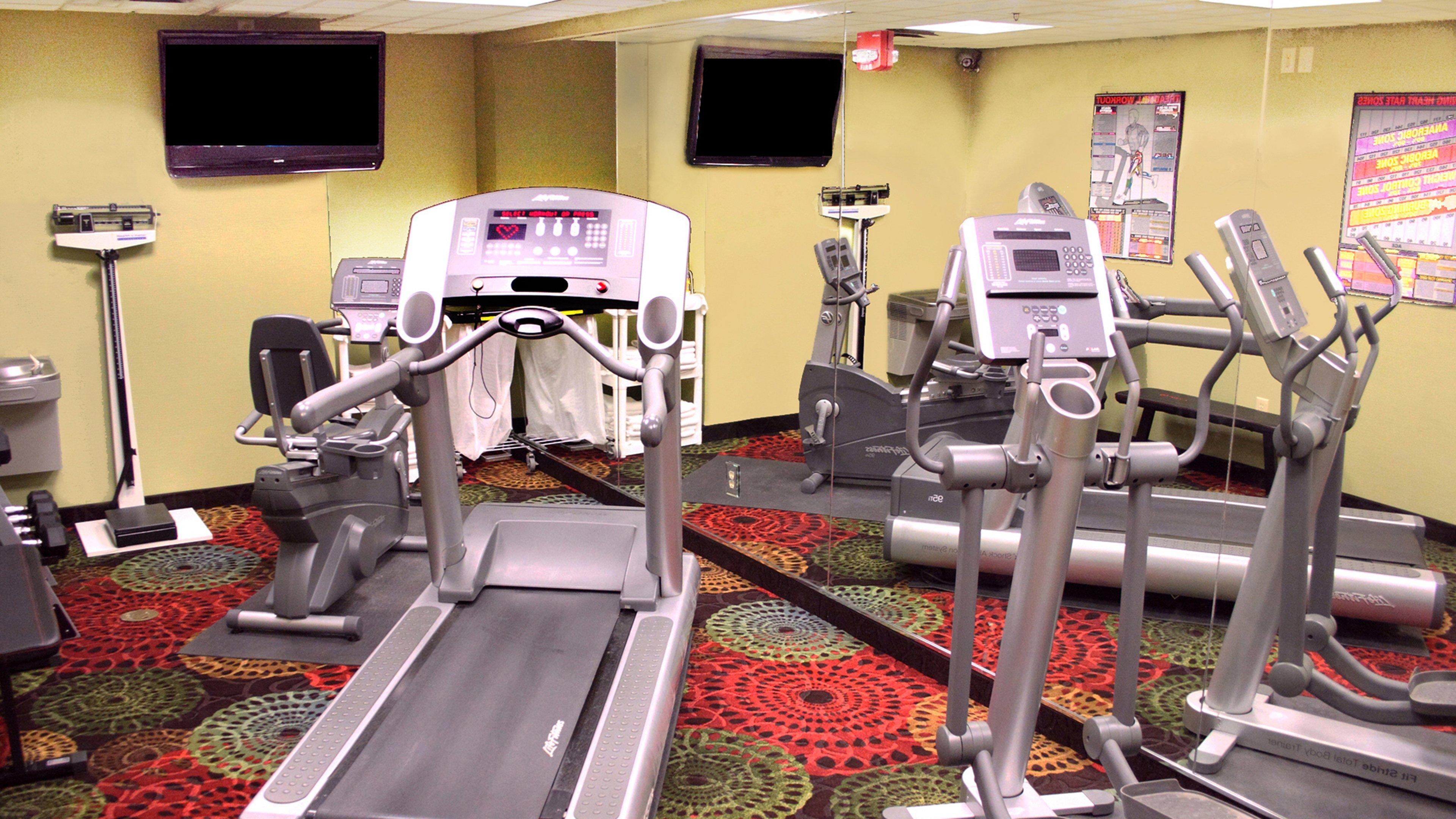 Holiday Inn Express Jamestown By Ihg Bagian luar foto